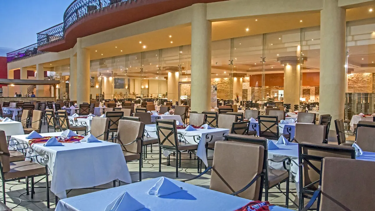 الفندق كازا ماري ريزورت - مرسى علم